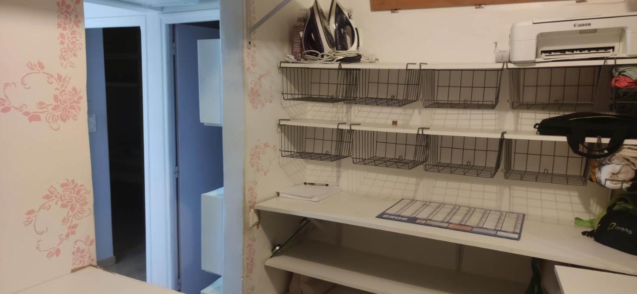 Logement Entier A 15 Mn D'Avignon, 10Mn D'Orange Deux Chambres Roquemaure  Bagian luar foto
