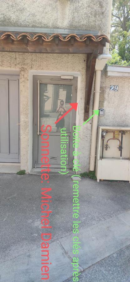 Logement Entier A 15 Mn D'Avignon, 10Mn D'Orange Deux Chambres Roquemaure  Bagian luar foto